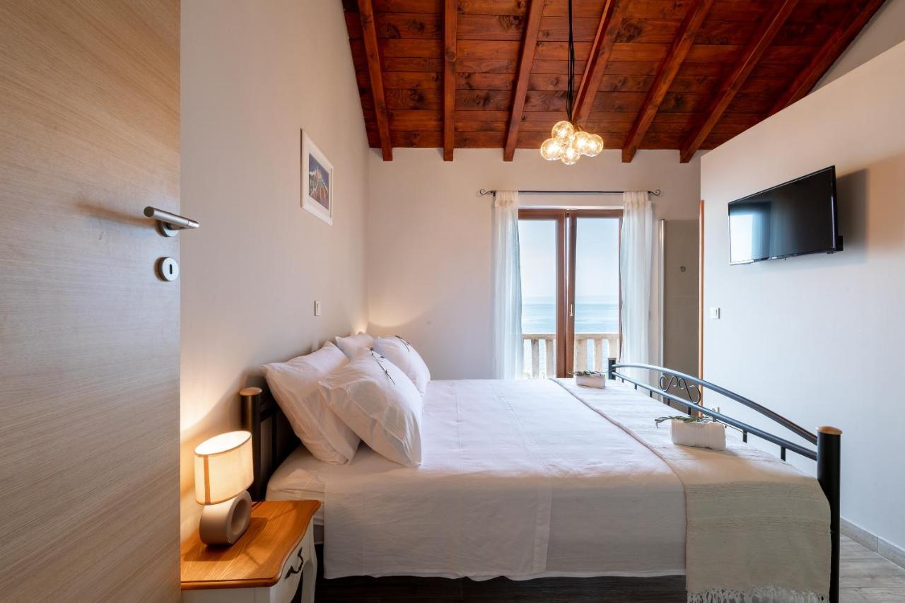 Seafront Stone Villa Blato  Exterior foto